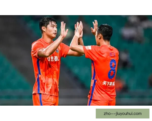 张玉宁伤愈复出重振锋线再现中锋统治力