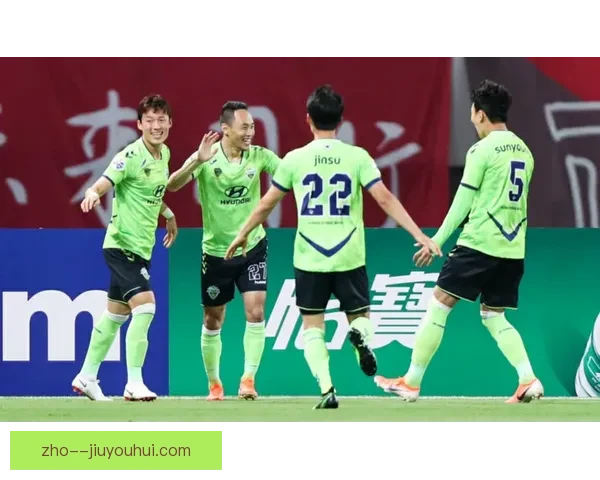 阿尔瓦雷斯对阵法国亚冠比赛中攻防影响力的全面解析与战术层面 阿尔瓦雷斯对阵法国亚冠比赛中攻防影响力的全面解析与战术层面